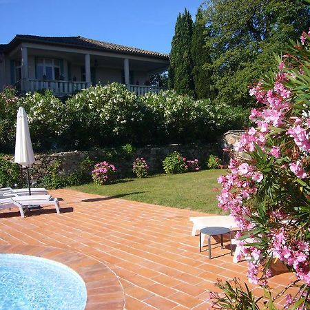 Le Point D'Orgue Bed & Breakfast แซ็ง-ทรอเป ภายนอก รูปภาพ