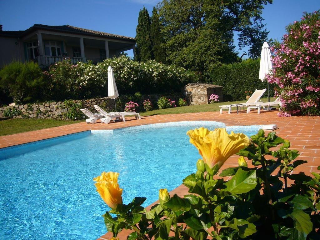 Le Point D'Orgue Bed & Breakfast แซ็ง-ทรอเป ภายนอก รูปภาพ