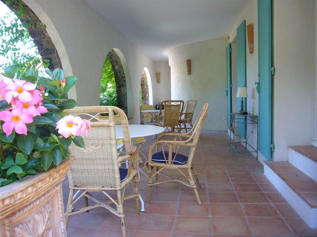 Le Point D'Orgue Bed & Breakfast แซ็ง-ทรอเป ภายนอก รูปภาพ